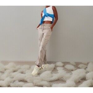 Athleta Celestial High Rise Utility Pant Feather  M Medium NWT